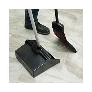 Boardwalk BWK02600 Lobby Dust Pan 11 3/4\" Wide Plastic/Aluminum 34\" Handle in Black/Silver for <b>Brooms</b> & <b>Dustpans</b> - Product Image 5