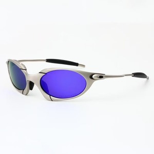 Occhiali da sole <span class=keywords><strong>Romeo</strong></span> UV400 lenti a specchio polarizzate struttura in metallo alla moda Y2K tecnologia occhiali oro nero opaco copertura completa - Product Image 4