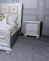 Ensemble de chambre à coucher King Size en bois de haute qualité, table de toilette en bois moderne, lit en bois de haute qualité, vente en gros de lits LED Hyundai