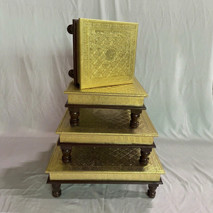 Juego de 4 Bajot Chowki artesanales de madera con incrustaciones de latón para la unidad de Pooja, regalo de boda, uso en interiores. - Product Image 1