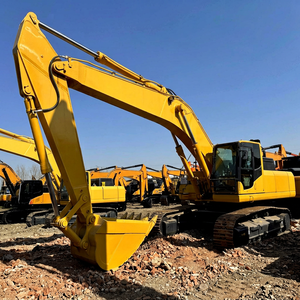 Excavatrice Komatsu PC400 avec godet de terrassement, équipement de construction lourd d'occasion - Product Image 1