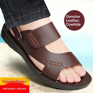 Sandales <span class=keywords><strong>en</strong></span> <span class=keywords><strong>cuir</strong></span> véritable <span class=keywords><strong>pour</strong></span> hommes <span class=keywords><strong>en</strong></span> gros, fournisseur de <span class=keywords><strong>chaussures</strong></span> de plage <span class=keywords><strong>en</strong></span> vrac, usine de <span class=keywords><strong>chaussures</strong></span> <span class=keywords><strong>pour</strong></span> hommes à double usage, claquettes d'été d'extérieur - Product Image 3