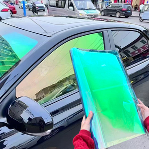Film pour fenêtres en céramique nano vert <span class=keywords><strong>caméléon</strong></span> 70% VLT 99% IRR, isolation thermique, coloré, vert, 1,52*30m/60 pouces*100 pieds 40 pouces*100 pieds en rouleau - Product Image 1