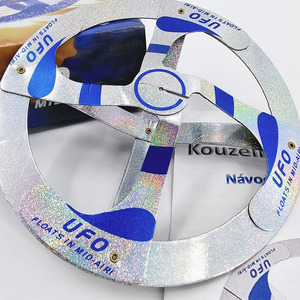 Truc de magie flottant UFO, illusion de lévitation de soucoupe volante, accessoires de magie de close-up, jouet de performance scénique pour magiciens - Product Image 3