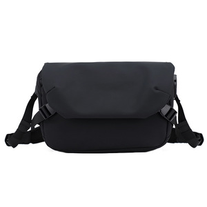 Bolsas de Venda por Atacado, Bolsa de Ombro Masculina, Bolsa Mensageiro <span class=keywords><strong>Slim</strong></span> de Nylon Preta para Homens - Product Image 4