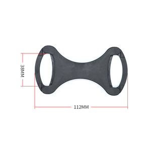 Abridor de botellas de plástico portátil para botellas de cerveza, uso en exteriores y camping, abridor manual de forma irregular B059-38MM - Product Image 3