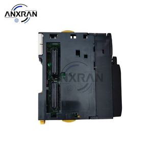 Unidad de CPU Básica para PLC Omron CJ2M-CPU12 CJ2MCPU12 Serie CJ2M, Controlador Lógico Programable - Product Image 2