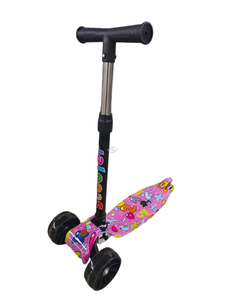 Encantador Scooter de Tres Ruedas para Preescolares, Ruedas de PU Duraderas, Freno Trasero Integrado, Cuerpo de Plástico Ultraligero, Juguete Deportivo para Exteriores - Product Image 6