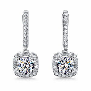 Collana Geometrica con Zirconi Quadrati per Donne, Gioiello Elegante e Minimalista per Uso Quotidiano - Product Image 1