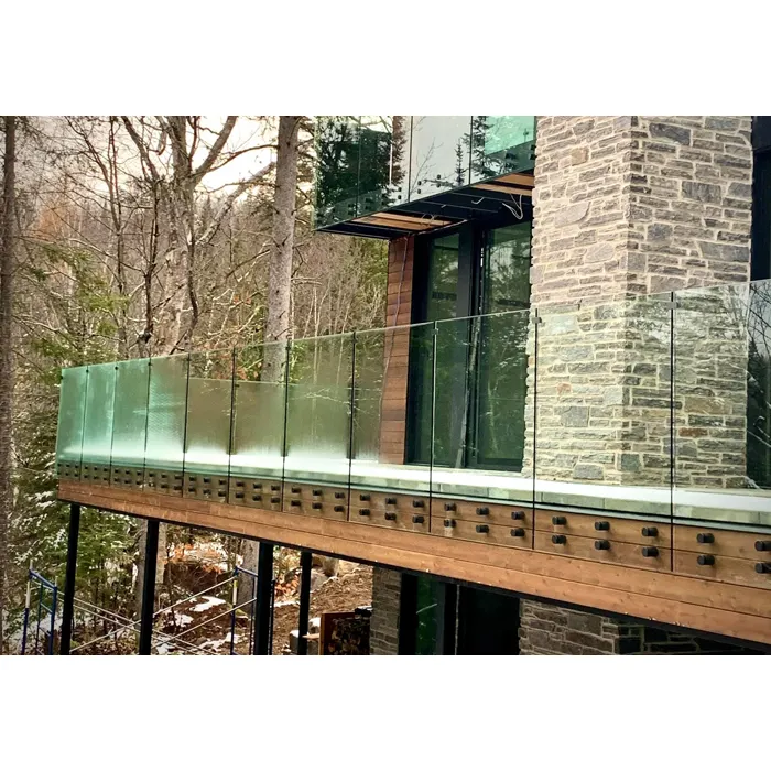 Trilhos de vidro sem moldura para deck externo, sistema de trilhos de concreto
