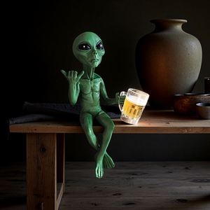 Figura de Resina de Extraterrestre Verde con Jarra de Cerveza - Adorno de Escritorio con Temática de Ciencia Ficción para Bar, Garaje, Jardín, Decoración de Fiestas, Regalo, Venta al por Mayor - Product Image 2