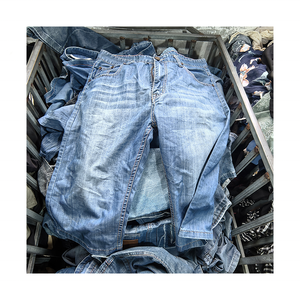 Shorts en jean <span class=keywords><strong>d</strong></span>'<span class=keywords><strong>occasion</strong></span> pour hommes – Balles <span class=keywords><strong>de</strong></span> jeans usagés en gros à vendre – Vêtements <span class=keywords><strong>de</strong></span> seconde main en vrac pour friperie - Product Image 1
