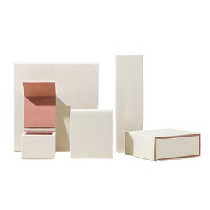 Coffret de rangement de luxe léger en coton et lin, couleur chaude, personnalisable, pour bijoux, colliers de perles, ensembles de bagues et chaînes - Product Image 1