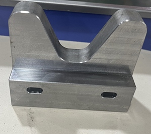 Personnalisation CNC, traitement de traitement thermique CNC de haute précision, traitement de forgeage, domaine de fabrication de machines en acier 45 - Product Image 2