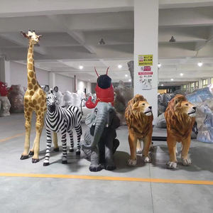Décoration d'anniversaire, ballon en fibre de verre, résine, girafe, lion, éléphant, ours polaire, figurine, <span class=keywords><strong>sculpture</strong></span> pour la décoration de fête de Noël - Product Image 3