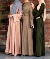 Nouvelle Robe Plissée Élégante en Dentelle Lavable 2026 pour Femmes Musulmanes Style Arabe Jalabiya Couleur Unie Col Manches Longues Taille Naturelle