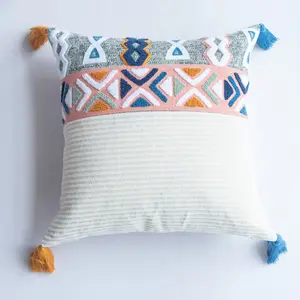 幾何学的なタオル刺Embroidery家の装飾枕ポリエステル綿カスタムクッションカバータッセル付き
