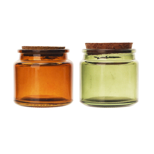 Pot en verre rond écologique de 100 ml pour cosmétiques et bougies, vide, réutilisable, avec couvercles en <span class=keywords><strong>bois</strong></span> personnalisables pour femmes - Vente en gros - Product Image 1