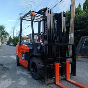 Chariot élévateur à gaz GPL d'occasion, 3 tonnes, longueur de fourche 1220 mm, garantie 6 mois, à vendre à Shanghai - Product Image 3