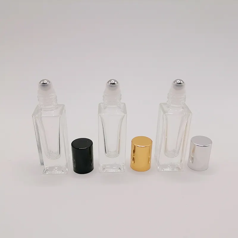 थोक 3ml 6ml 10ml मिनी स्पष्ट ग्लास रोलर बोतल एल्यूमीनियम ढक्कन के साथ आवश्यक तेल की बोतलों पर खाली चौकोर आकार का रोल