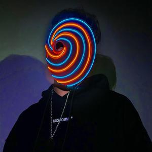 Masque Lumineux LED Uchiha <span class=keywords><strong>Obito</strong></span> pour <span class=keywords><strong>Cosplay</strong></span> Anime Amusant, en Plastique, pour Halloween et Fêtes Déguisées - Product Image 1