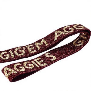 Correa de Gancho Vintage con Cuentas GIGEM AGGIES, Accesorio de Moda para Bolso con Texto Rojo - Product Image 1