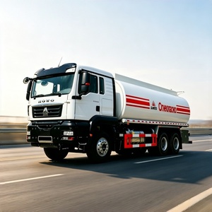 Camión <span class=keywords><strong>Cisterna</strong></span> Diésel HOWO 6X4 <span class=keywords><strong>de</strong></span> <span class=keywords><strong>5000</strong></span> <span class=keywords><strong>Galones</strong></span> con Transmisión Manual, Vehículo <span class=keywords><strong>de</strong></span> Almacenamiento <span class=keywords><strong>de</strong></span> Productos Químicos, Camión <span class=keywords><strong>Cisterna</strong></span> <span class=keywords><strong>de</strong></span> Combustible - Product Image 4