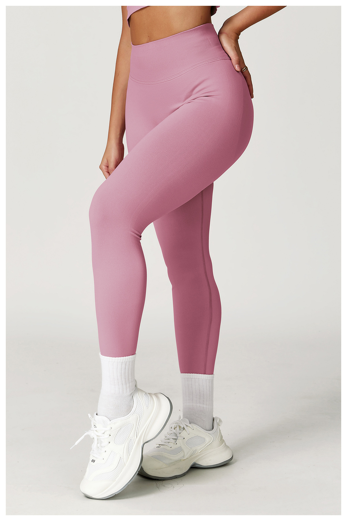 High-Waist Activewear Leggings: side profile showing stretch, rise and leg-opening fit
