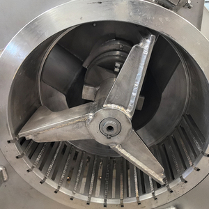 Machine de production en série pour hacher et broyer les légumes et les fruits congelés (carottes, papayes, kiwis, mûres) – <span class=keywords><strong>Broyeur</strong></span> de fruits pour jus - Product Image 4
