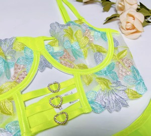 Ensemble de lingerie brodée florale vert forêt pour femmes matures, string transparent, lingerie sexy pour jeunes filles et jeunes filles rondes - Product Image 5