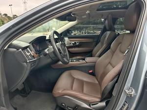 รถยนต์มือสอง <span class=keywords><strong>Volvo</strong></span> S90 Luxury Edition ปี 2023 รุ่น B5 เกียร์อัตโนมัติ เครื่องยนต์เทอร์โบ พวงมาลัยซ้าย เบาะหนัง กล้องมองหลัง ล้อแม็ก R18 - Product Image 2