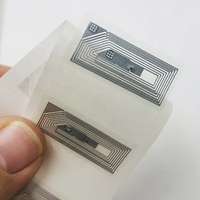 Étiquettes RFID 50*30 ou 45*20, taille 7U, puce intégrée, autocollant pour la gestion de la vente au détail