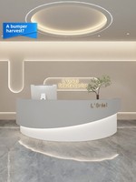 Comptoir de réception de luxe en arc avec éclairage LED, en MDF, pour salon de beauté, bar, caisse, magasin de vêtements, hôtel moderne, hôpital