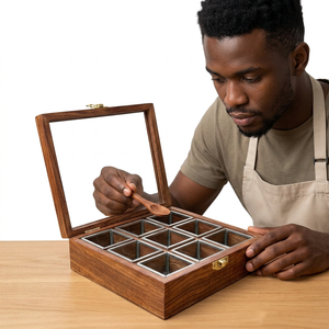 Caja de especias de madera tallada a mano con almacenamiento compartimentado para uso en la cocina, diseño moderno. - Product Image 1