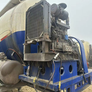 中古大型コンクリートミキサー 50立方メートル 8×4輪セメントミキサー 60トンコンクリートセメントミキサー - Product Image 1