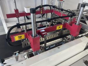 ZF-A6352 + S550 tự động tốc độ cao phẳng máy đóng gói Bopp băng thu nhỏ máy bao bì băng dính máy đóng gói - Product Image 5