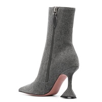 Fournisseur de chaussures grande taille Bottes en jean bleu à talons hauts noires et personnalisées à la mode pour femmes