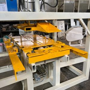 Machine de recyclage de panneaux solaires en aluminium, machine de recyclage de panneaux solaires, boîte de recyclage de fils, machine de démontage de cadre - Product Image 4