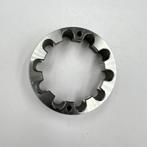 Tuerca Especial Mecanizada a Medida de Acero Inoxidable, Tamaño No Estándar para Proyectos de Ingeniería - Product Image 4