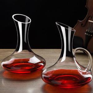 Decantador de vino tinto de vidrio inclinado elegante de alta calidad, estilo americano clásico transparente para <span class=keywords><strong>Bar</strong></span> en casa, único y Premium para regalo - Product Image 1