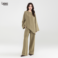 Lignes Mode Féminine Ensemble Deux Pièces Vêtements Islamiques Robe et Pantalon Amples pour Femmes Musulmanes Tenue Pudique