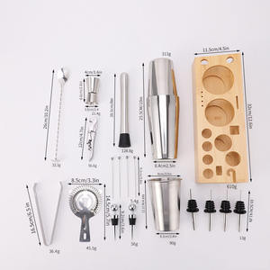 Ensemble d'outils de bar en acier inoxydable de haute qualité 19 pcs Boston Shaker Set Barman Kits avec support en bambou - Product Image 3