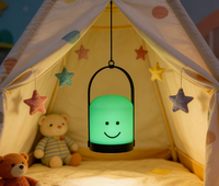 Lampe de chevet LED moderne Coolqing à changement de couleur, rechargeable par USB, pour chambre à coucher, portable