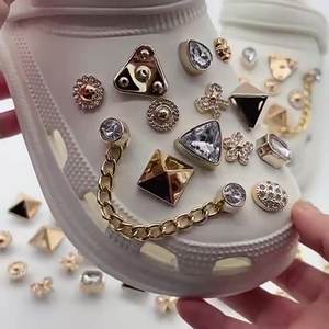 2025 accessoires de bricolage de qualité supérieure cristal cubique diamant chaîne chaussures décoration sabots breloques de chaussures - Product Image 6