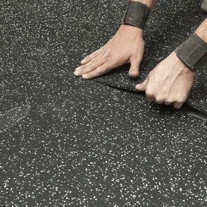 Hoge Dichtheid Schokabsorberende Ruisonderdrukking Gym Vloer Rubber Vloeren Rubber Matten Sport Vloertegel