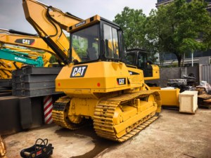 รถดันดิน CAT D5K มือสอง สภาพดี ราคาถูก เครื่องจักรก่อสร้างประสิทธิภาพสูง ขายดี - Product Image 6