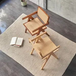 नॉर्डिक ठोस लकड़ी रतन बुना खाने की कुर्सी रतन कुर्सी घर रेट्रो चंडीगढ़ बाक़ी कुर्सी