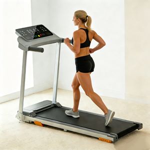 Tapis roulant Smooth Drive Home pour une vitesse stable et uniforme pendant toute la séance d'entraînement à domicile - Product Image 2