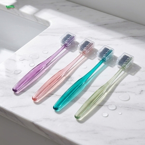 Brosse à <span class=keywords><strong>dents</strong></span> orthodontique pour adultes CoralClean Clear TPE/TEPG, certifiée CE, taille standard, poils en nylon au charbon de bois, pour appareils dentaires et <span class=keywords><strong>dents</strong></span> sensibles - Product Image 1