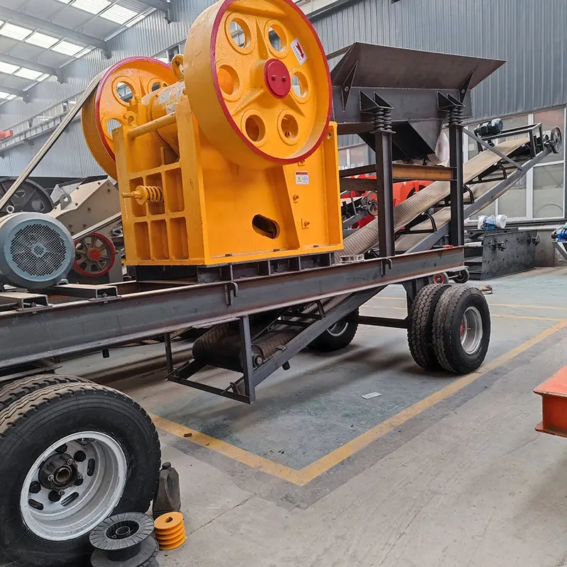 Portable Jaw Crusher Machine With Vibrating Screen Mobile Stone Gold Ore Crusher Diesel